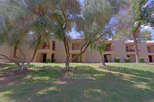 Foto del edificio - 9355 N 91st St