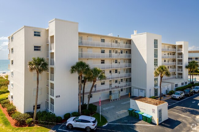 555 Fillmore Ave Cape Canaveral, FL 32920-3182 - Windjammer