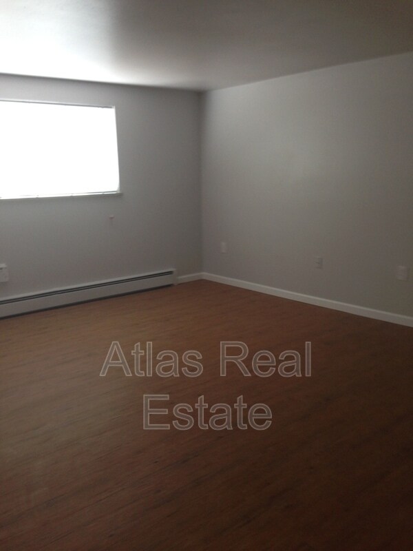 Building Photo - 3750 Owens St