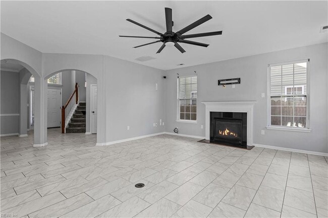 Building Photo - 2409 Apiary Ct