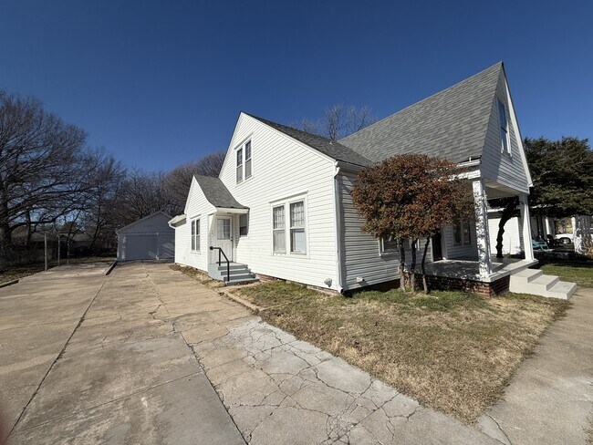 Foto del edificio - 409 B St NW