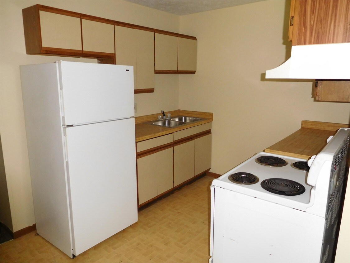 Primary Photo - 660 King St