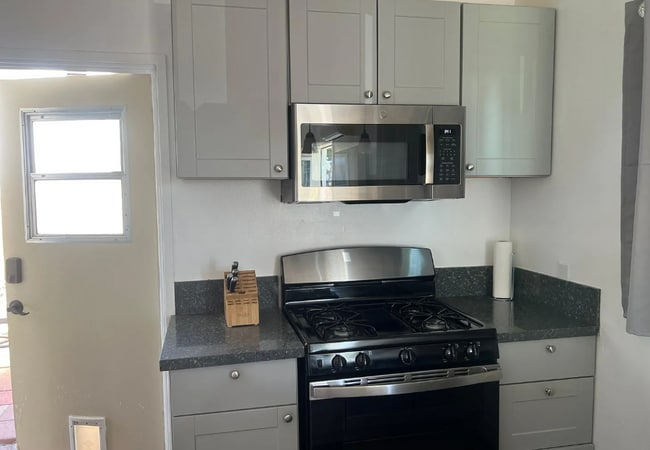 Building Photo - 3564 Clairemont Mesa Blvd