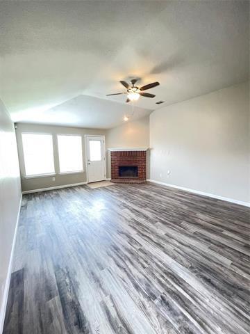 Foto del edificio - 8904 Chisholm Trail