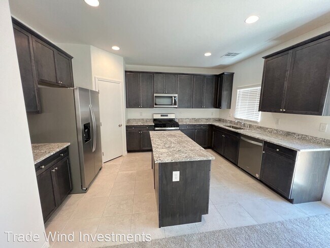 Foto del edificio - 4 br, 3 bath House - 5340 Loxley Ct