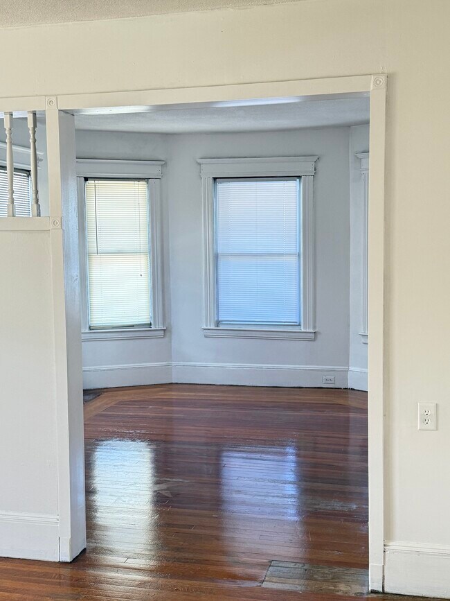 Foto del edificio - 30 Albemarle St