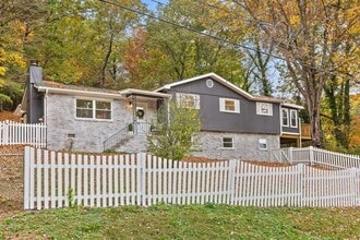 Building Photo - 3235 Haywood Ave