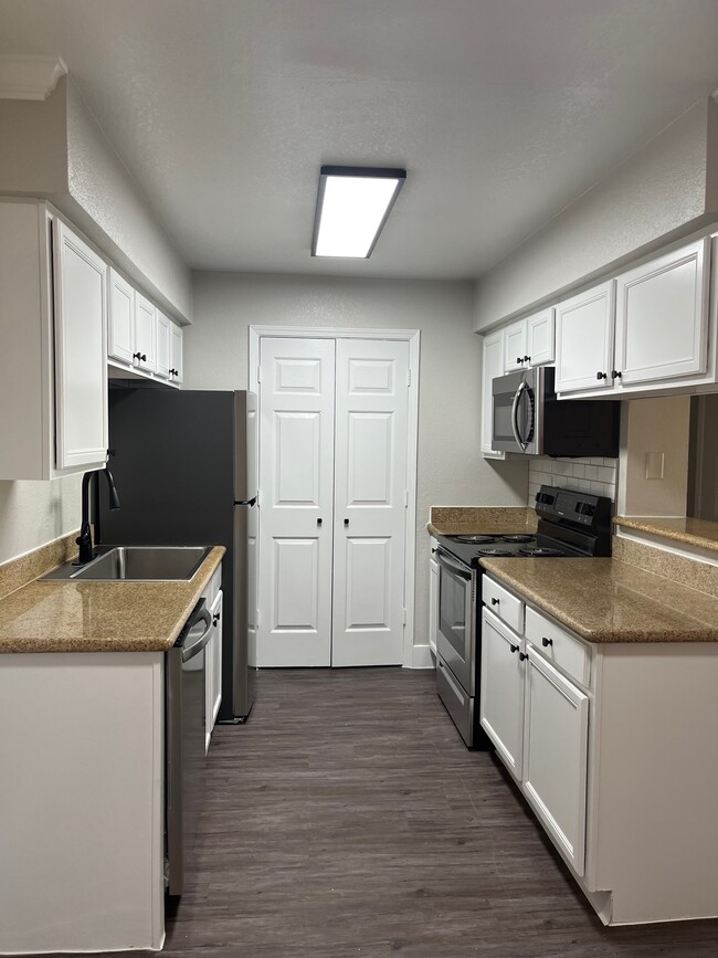 Sevilla - Apartments in Las Vegas, NV | Apartments.com