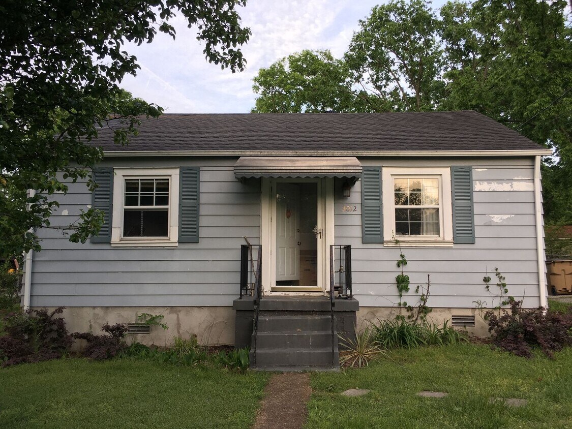 Foto principal - Cute Cottage in Convenient Location off Th...