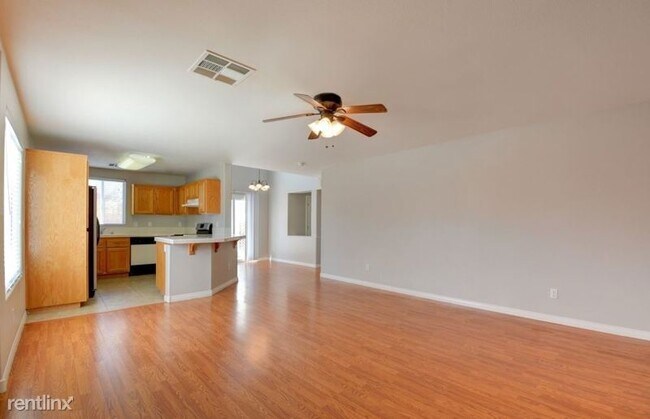 Building Photo - 2 br, 4 bath House - 7241 Linaria Road