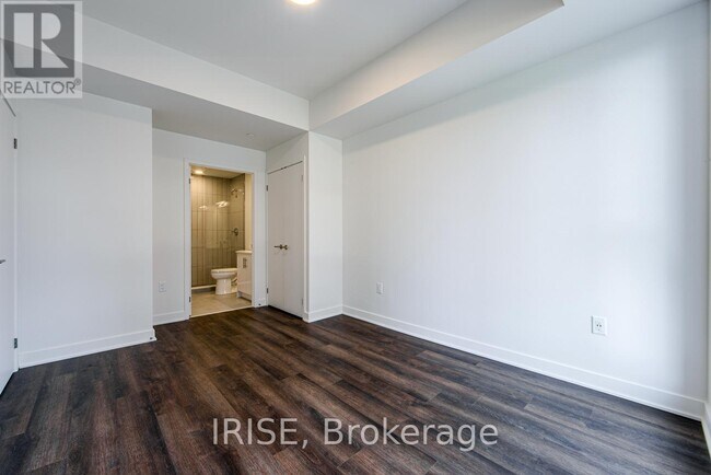 Building Photo - 3030 Pharmacy Ave