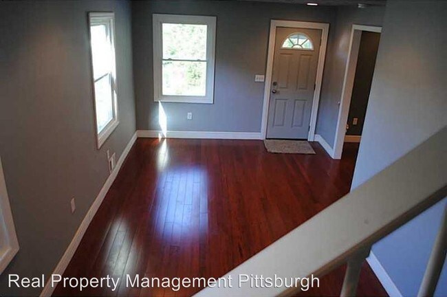 Building Photo - 807 Gray Ln
