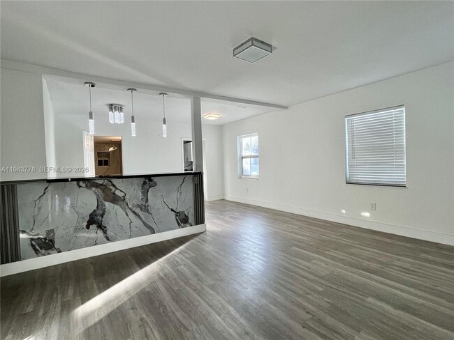 Building Photo - 5430 SW 7th St