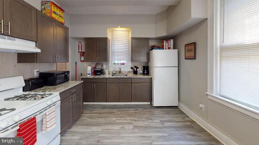 Foto principal - 3922 Fairview Ave