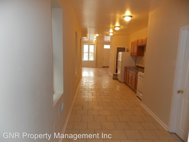 Building Photo - 2535 W Montgomery Ave