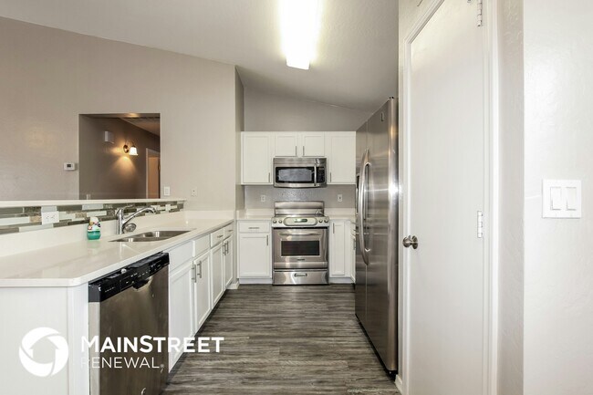 Foto del edificio - 14916 N 125th Ln