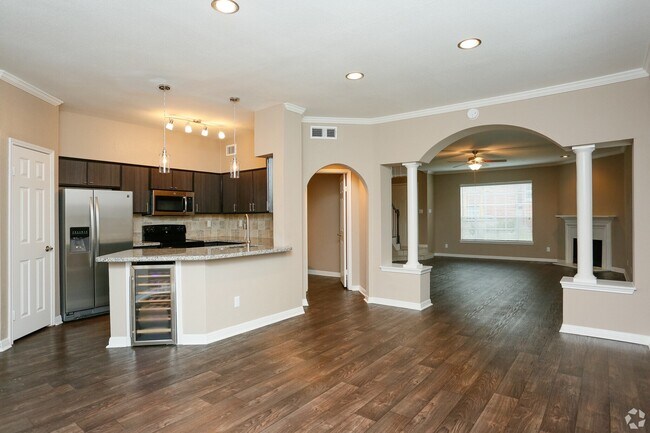 Foto del edificio - 2700 Holly Hall St