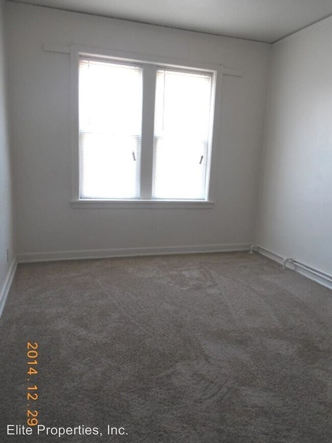 Foto del edificio - 7527 W National Ave