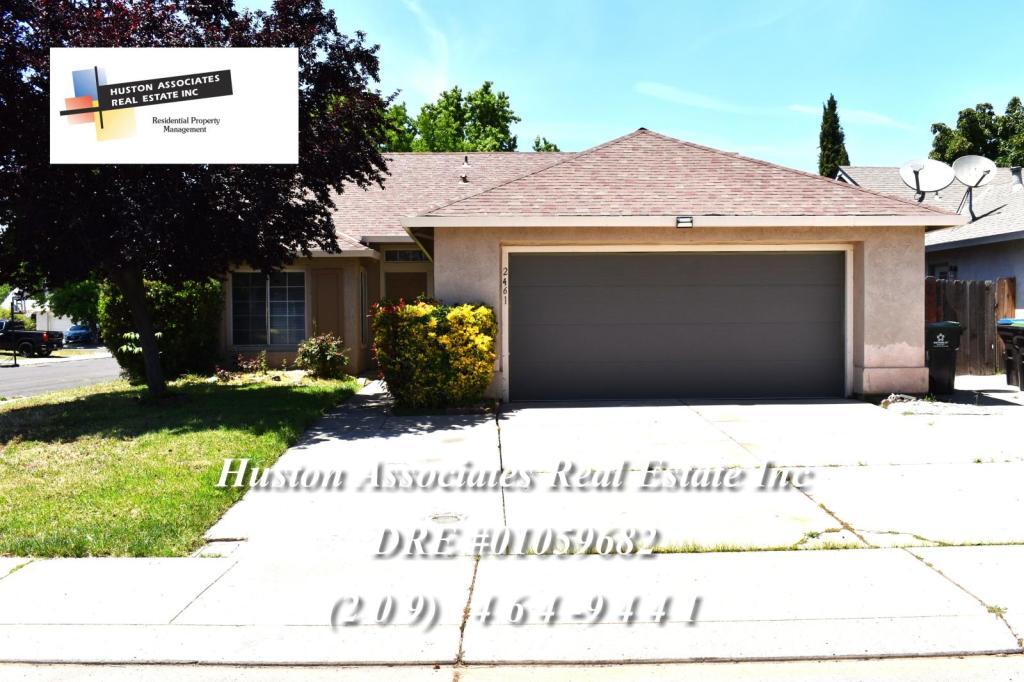 Foto principal - 2461 Fairway Glen St