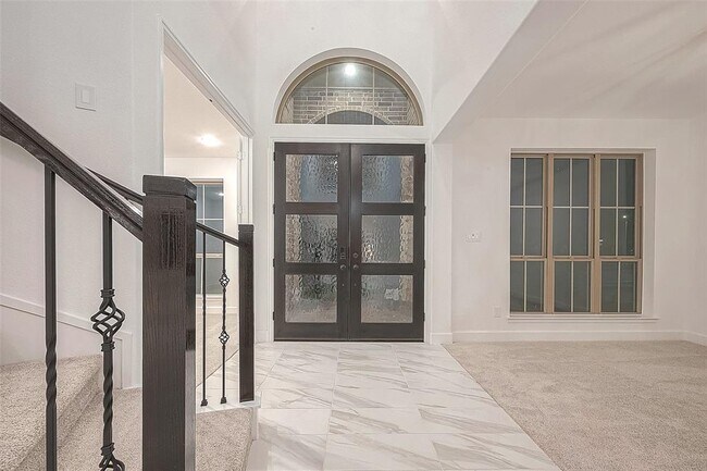 Foto del edificio - 2215 Falling Fig Ln
