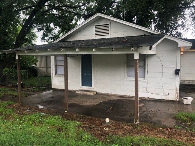 Foto del edificio - 2 BEDROOM HOUSE IN VAN BUREN