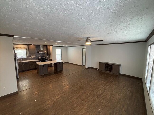 Foto del edificio - 62 Eisenhower St