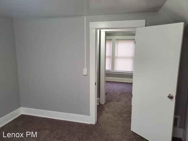 Foto del edificio - 3 br, 2 bath House - 298 Central