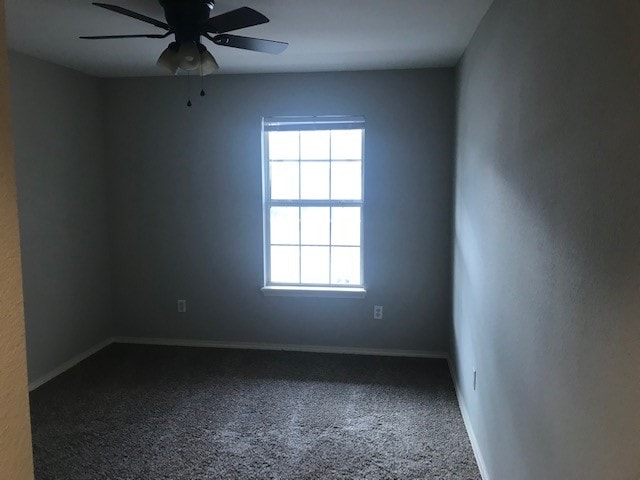 Building Photo - 944 N Storer Ave