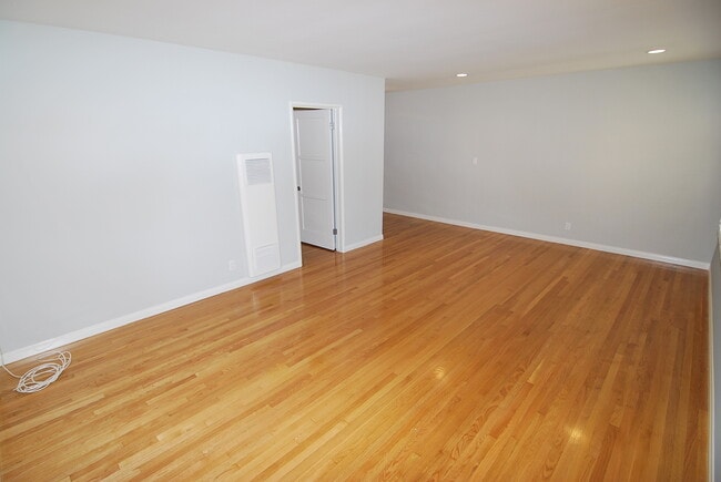 Foto del edificio - Spacious 1 Bedroom Downtown Long Beach Condo