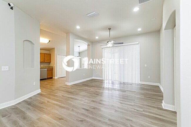 Foto del edificio - 3 Bedroom Pet-Friendly Home in POINCIANA, FL with Main Street Renewal