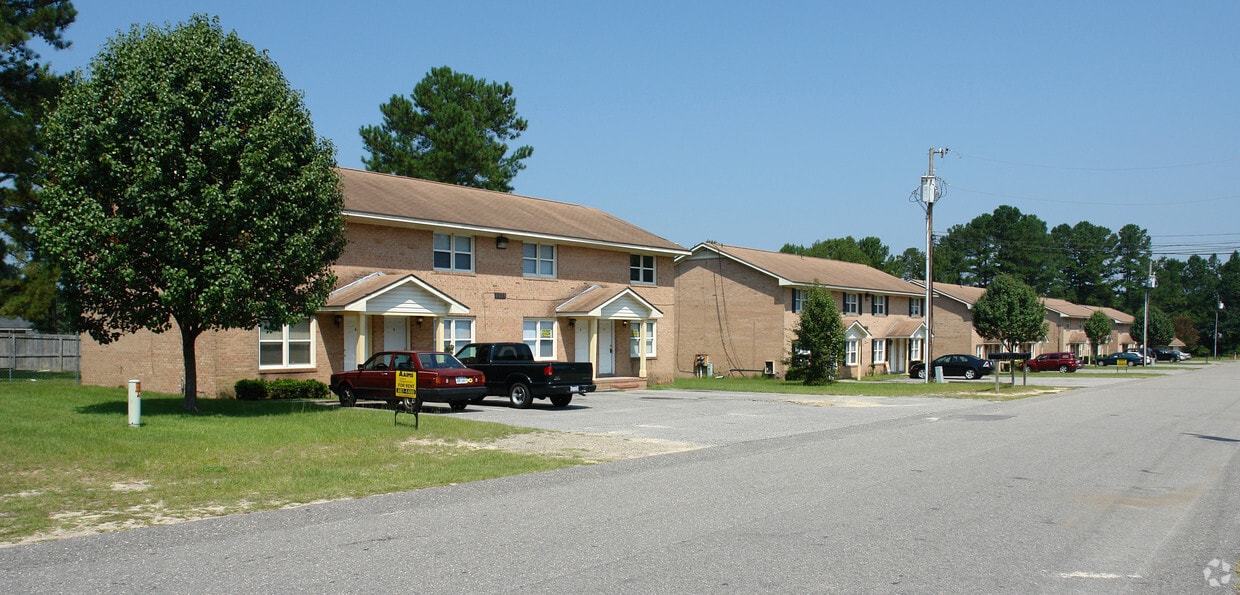 Primary Photo - 4937-4987 Galveston Dr