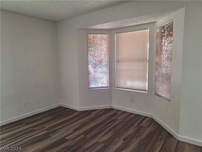Building Photo - 1111 S Christy Ln