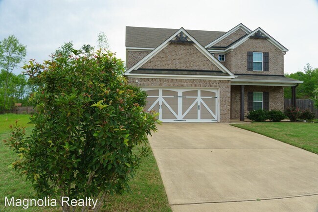 Building Photo - 5 br, 3 bath House - 228 Ravenwood Dr