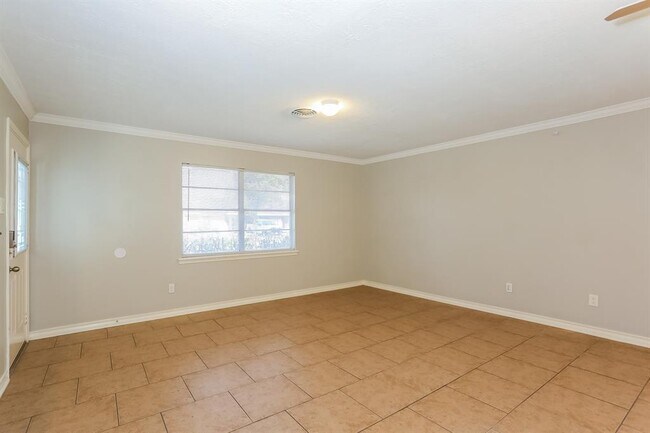Foto del edificio - 2714 Sweetgum St