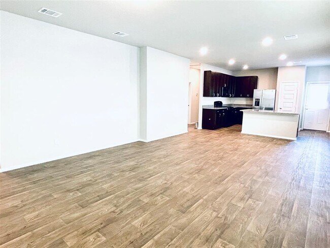 Foto del edificio - 117 Huckleberry Ln
