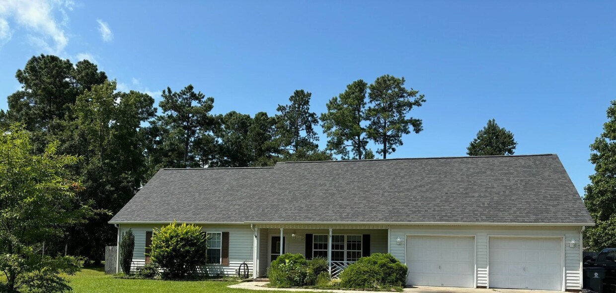 Coming Soon! 3 Bedroom, 2 bath house wit... - Coming Soon!   3 Bedroom, 2 bath house wit...