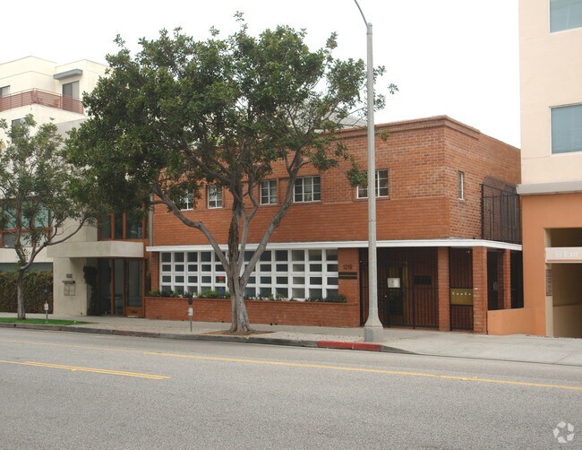 Foto del edificio - 1218 6th St