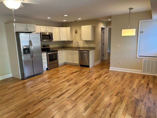 Foto del edificio - Downtown Morganton One Bedroom