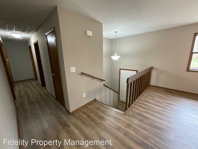 Foto del edificio - 4 br, 3 bath House - 1903 E Samuel J