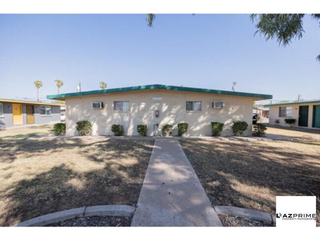 Building Photo - Find your Happy Place in this Charming Tem...