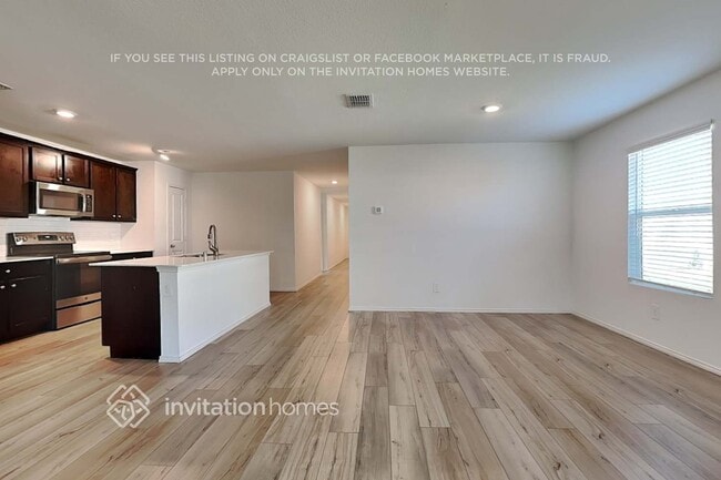 Building Photo - 10527 Sewell Cir