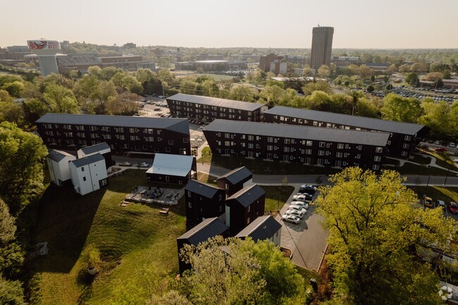 Building Photo - Muse Bowling Green