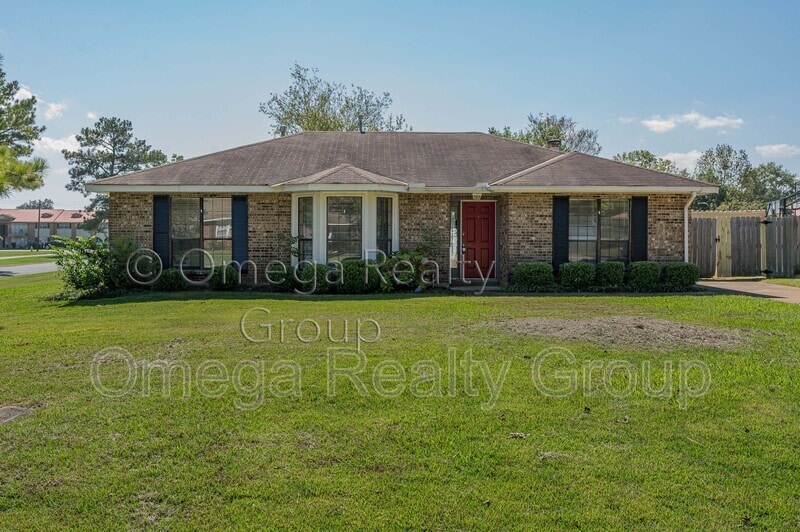 416 Daffodil Dr, Millbrook, AL 36054 House Rental in Millbrook, AL