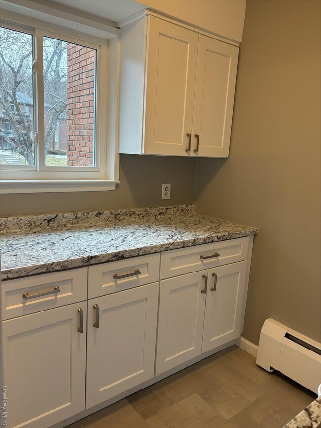 Building Photo - 43 Tanager Rd