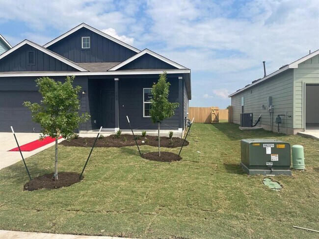 Building Photo - 502 Thunderstorm Ave