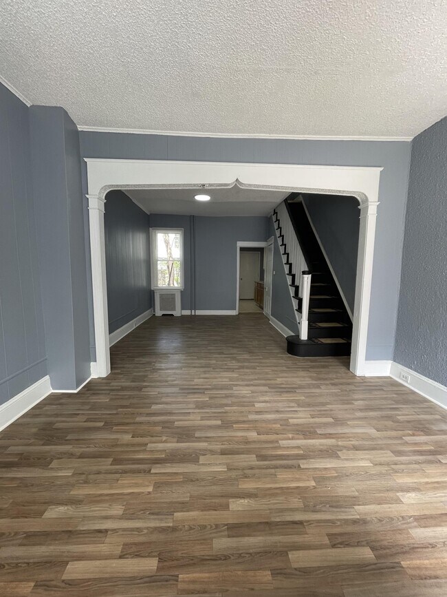 Photo - 1623 Dounton St House