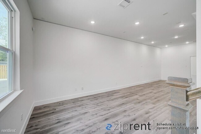 Building Photo - 4 br, 2.5 bath House - 4512 Brinkley St, H...