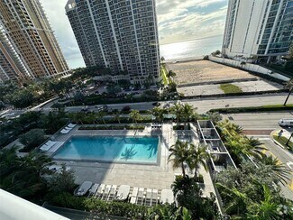 Building Photo - 17550 Collins Ave