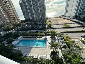 Building Photo - 17550 Collins Ave