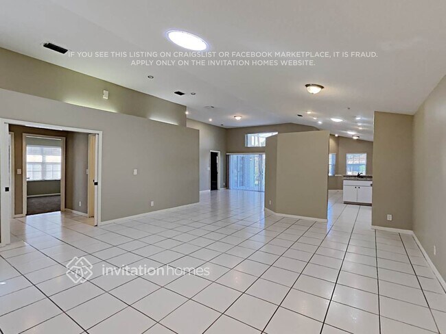 Foto del edificio - 7664 Stirling Bridge Blvd N